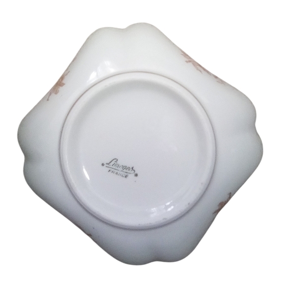 Limoges France Porcelain Trinket Dish with Gold Floral Design and Scalloped Edg - Picture 5 of 5